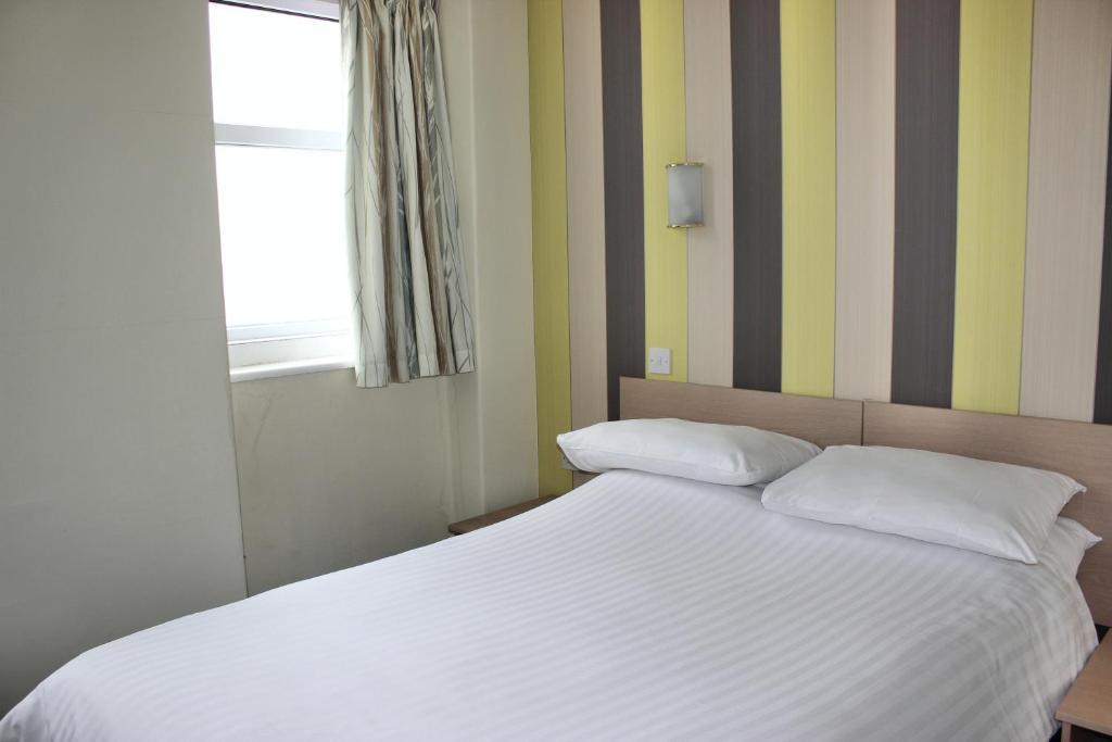 The Colwyn Hotel - Near Pleasure Beach แบล็คพูล ภายนอก รูปภาพ